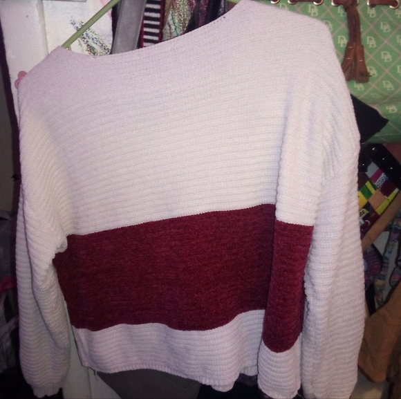 Crop sweater - Picture 1 of 3